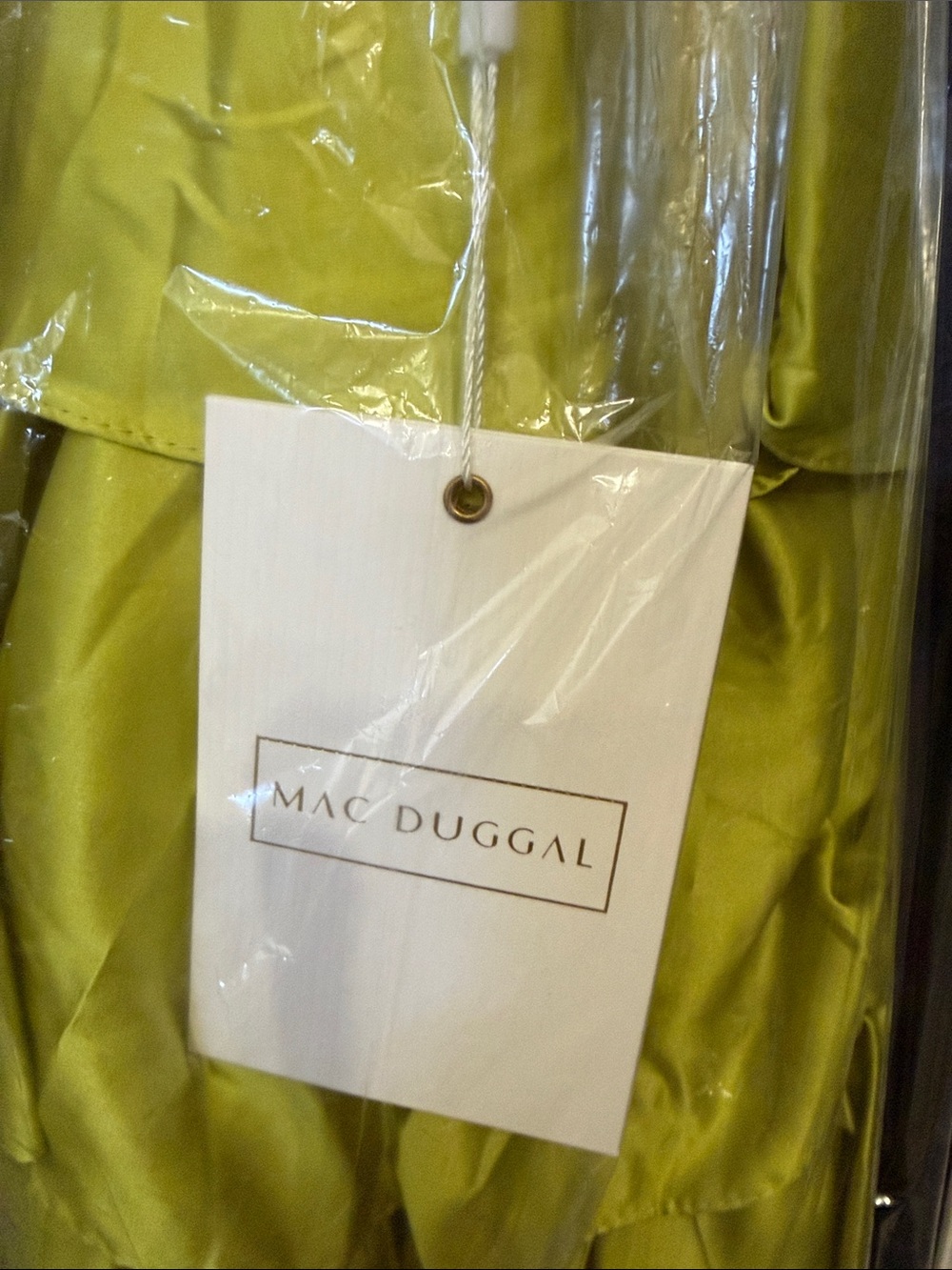 NWT Mac Duggal $498 MSRP Green Satin Tiered Ruffle Plunging Neck A-Line Gown - Picture 7 of 8